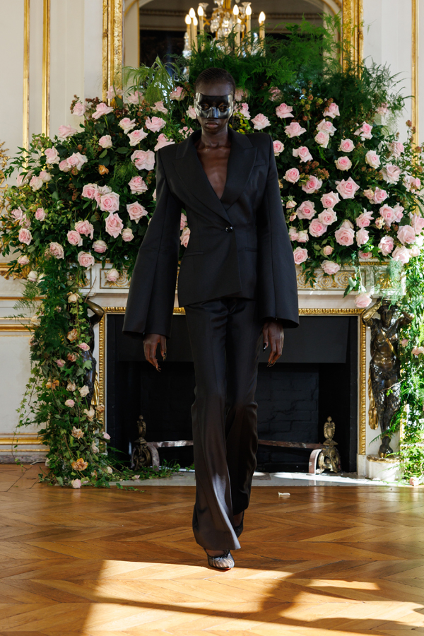 le défilé matières fécales printemps-été 2026 à la fashion week de paris