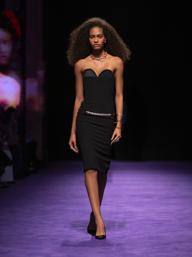 défilé messika anniversaire haute joaillerie 2025