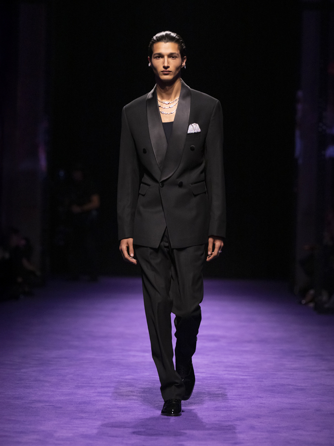 défilé messika anniversaire haute joaillerie 2025