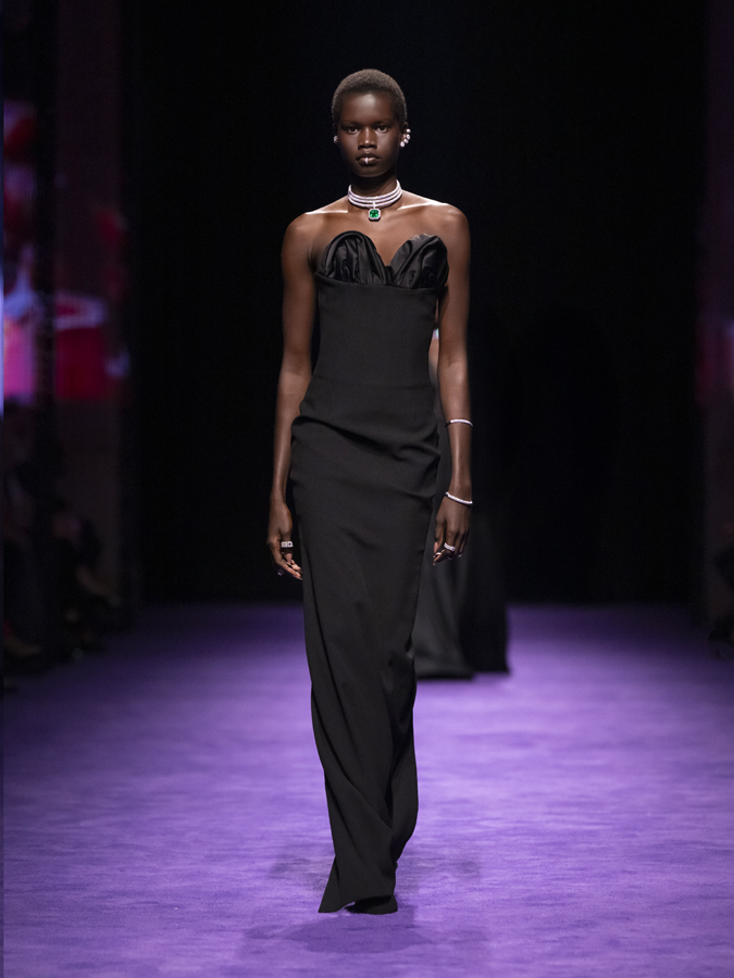 défilé messika anniversaire haute joaillerie 2025