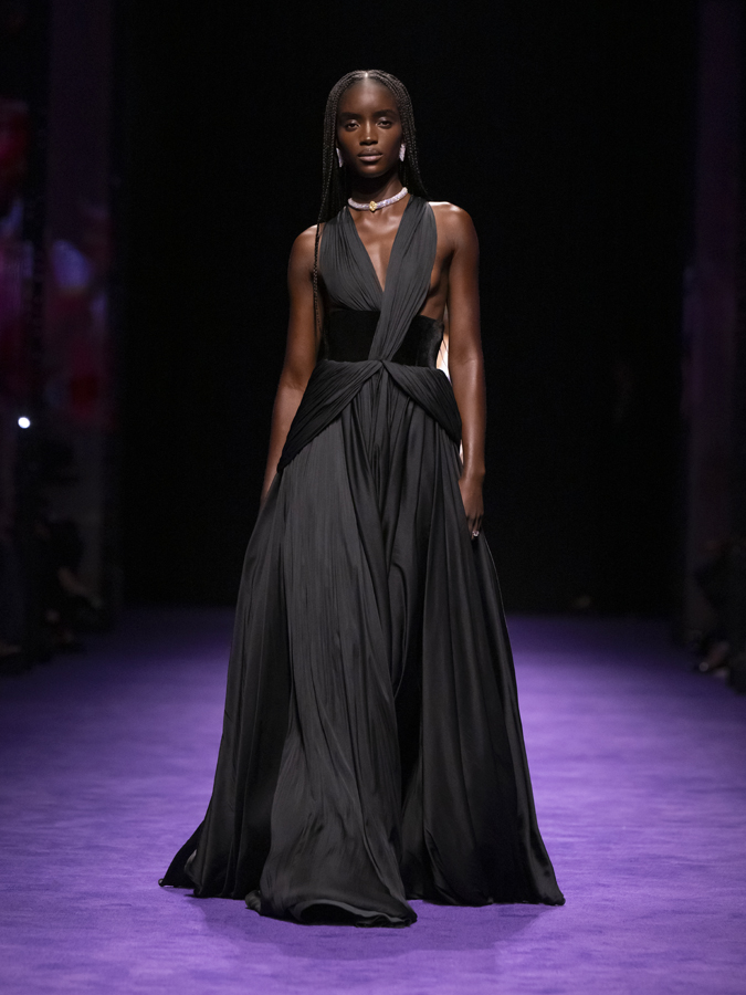 défilé messika anniversaire haute joaillerie 2025