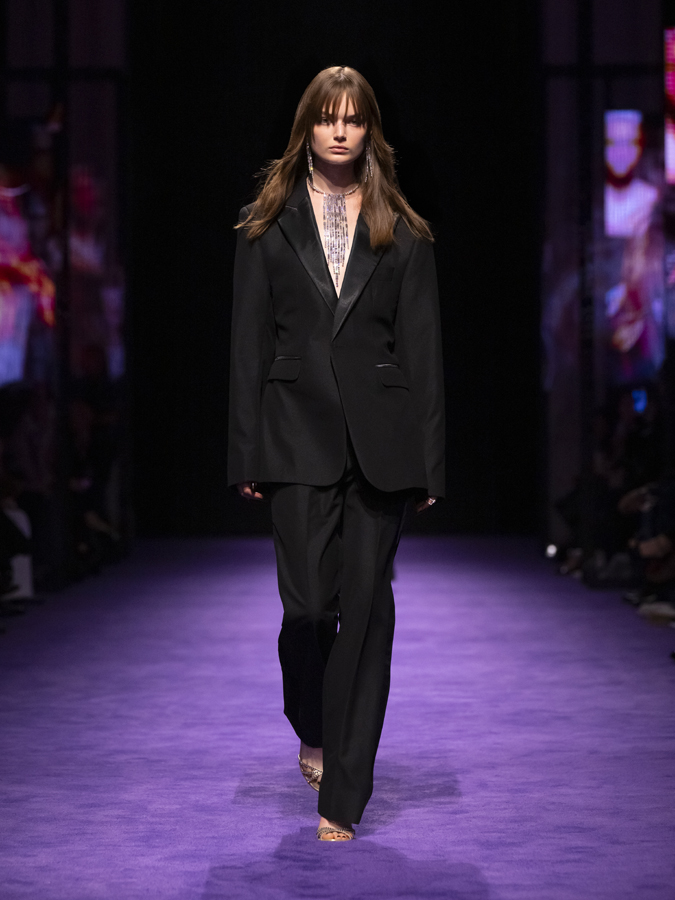 défilé messika anniversaire haute joaillerie 2025