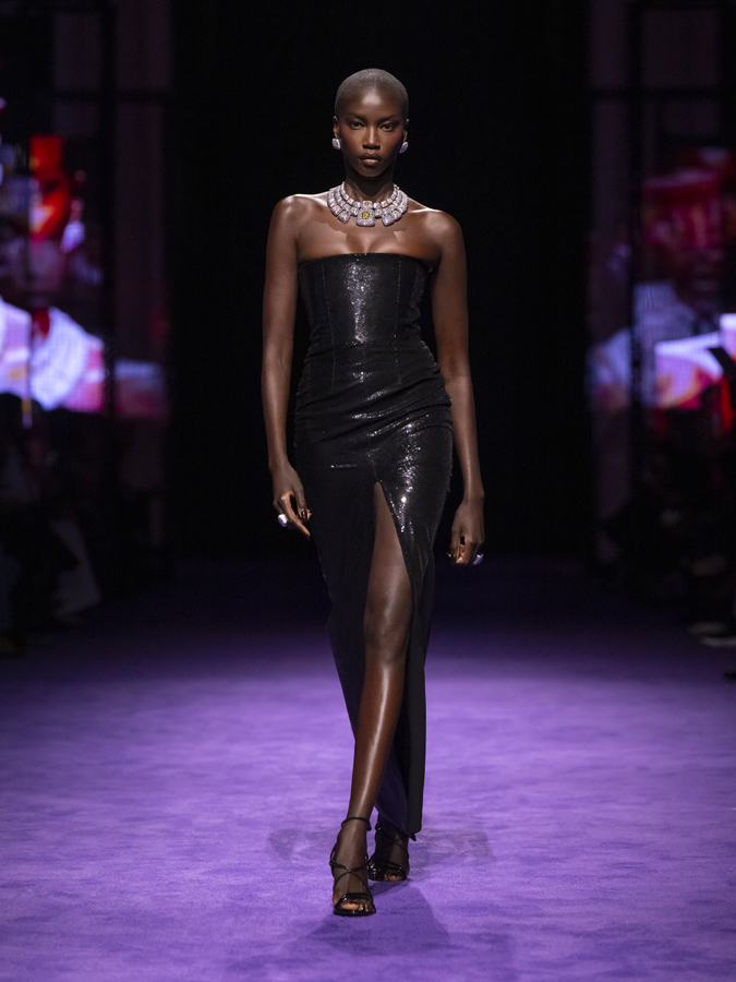 défilé messika anniversaire haute joaillerie 2025