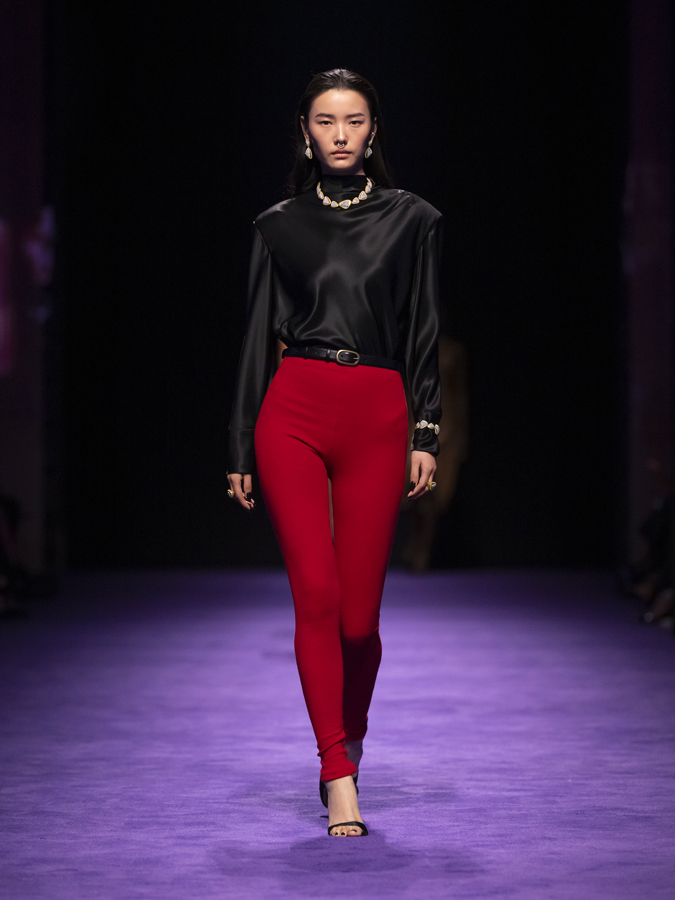 défilé messika anniversaire haute joaillerie 2025