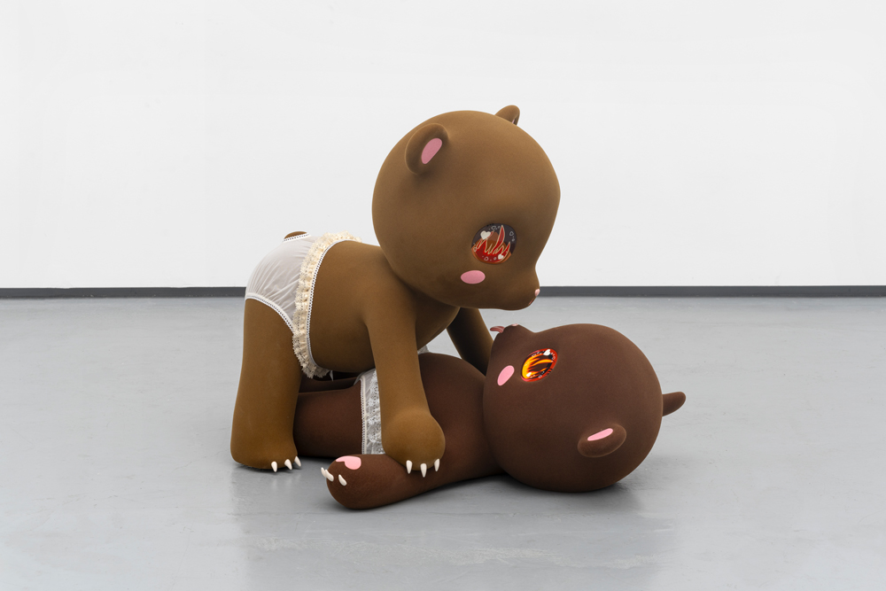 œuvre de l'artiste Precious Okoyomon, Protect me and Those I love From Myself (2025), exposée à la galerie Mendes Wood DM pendant la semaine de l'art à Paris