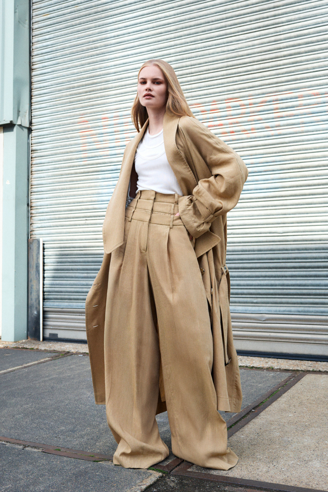 La collection Viktor & Rolf printemps-été 2026.