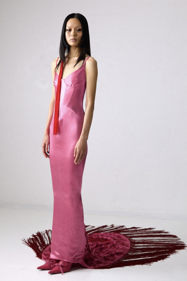 la collection luis de javier printemps-été 2026 à la fashion week de paris