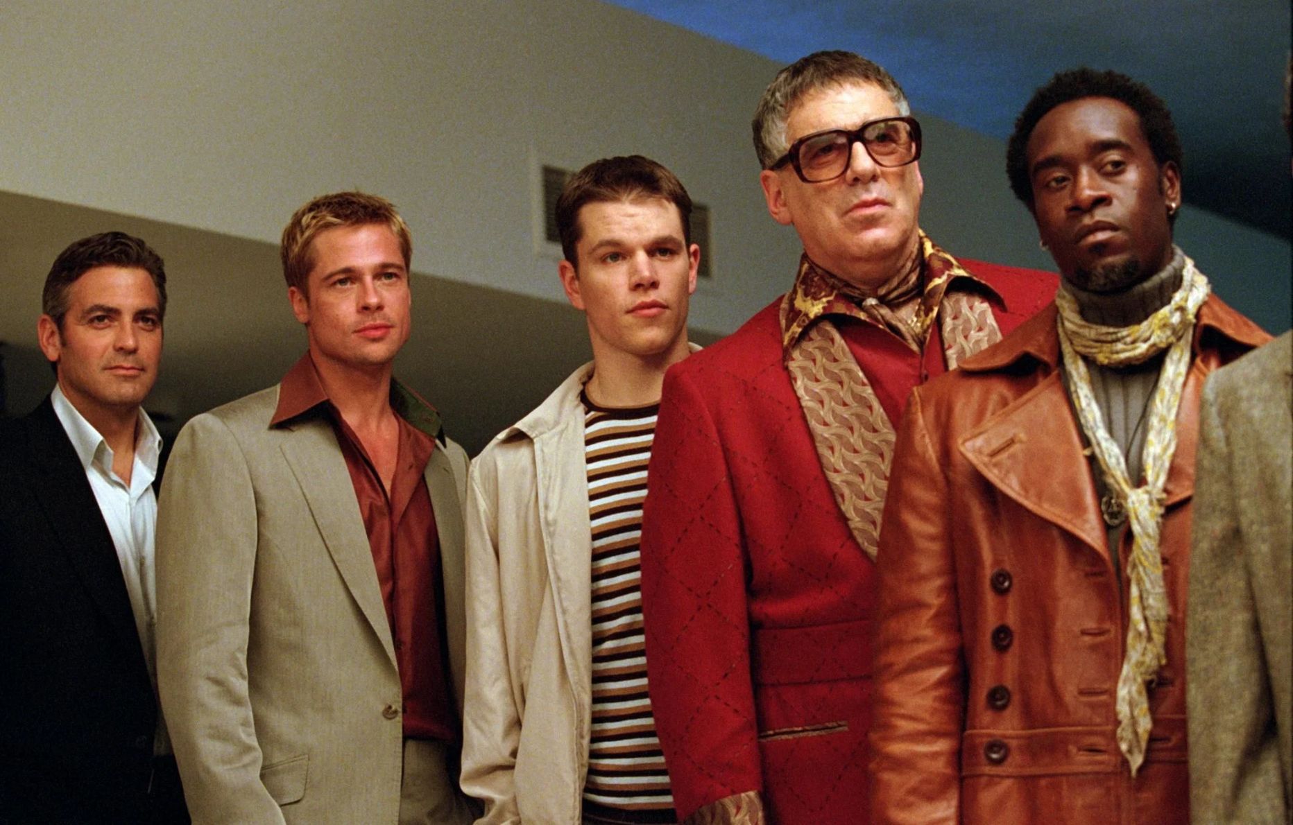 Le film Ocean's Eleven de Steven Soderbergh avec George Clooney et Brad Pitt.