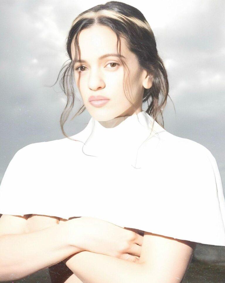 La chanteuse Rosalía.