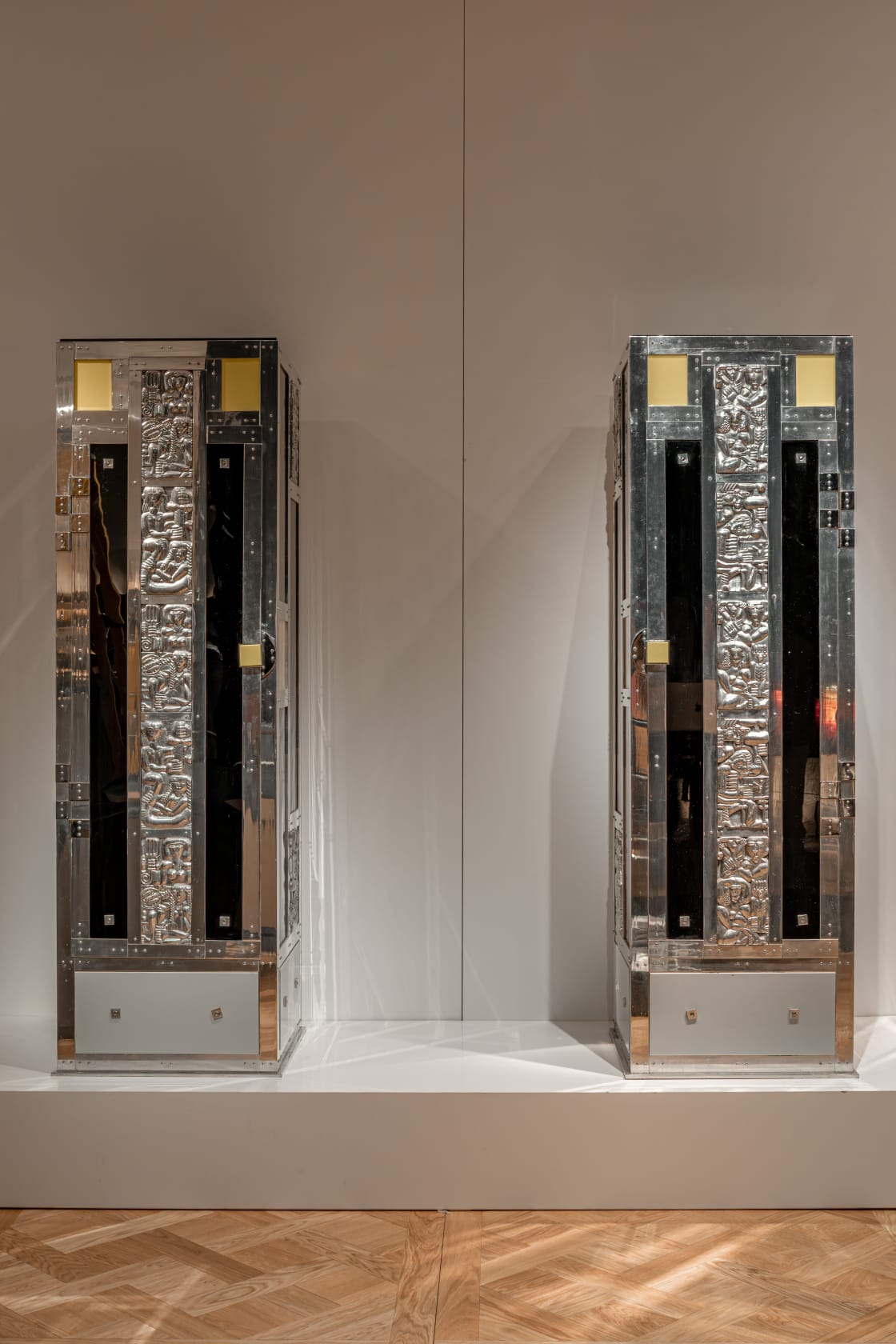 Le stand de la galerie Patrick Fourtin au salon du design PAD London 2025.