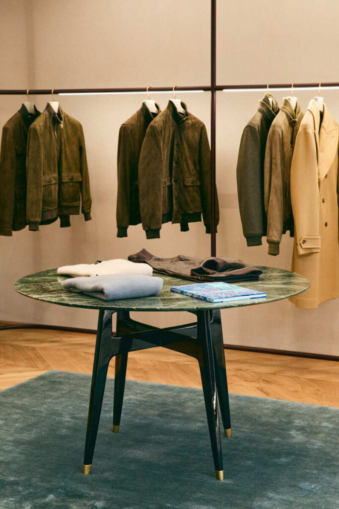 La boutique Valstar rue de Babylone.