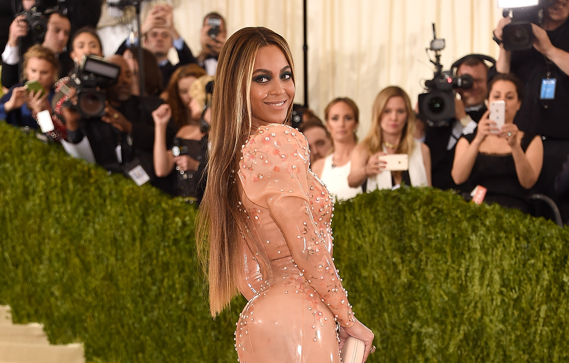 Beyoncé au Metropolitan Museum of Art, le 2 mai 2016 à New York. © Kevin Mazur/WireImage.