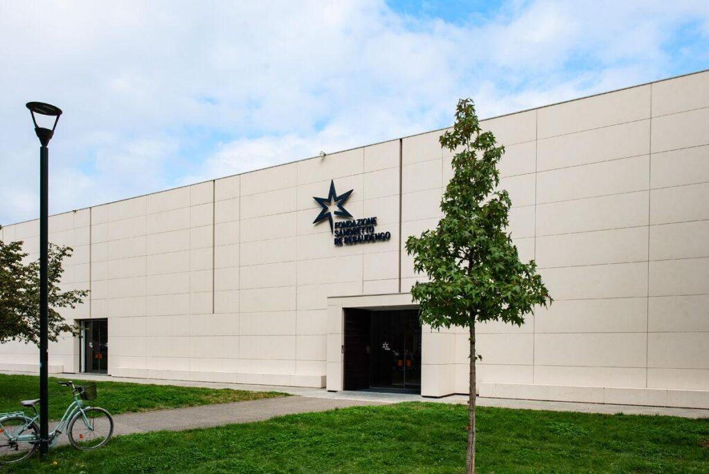 Fondazione-Sandretto-Re-Rebaudengo-Torino_Photo-Paolo-Sagli