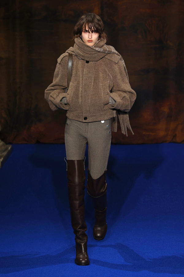 défilé burberry automne-hiver 2025-2026