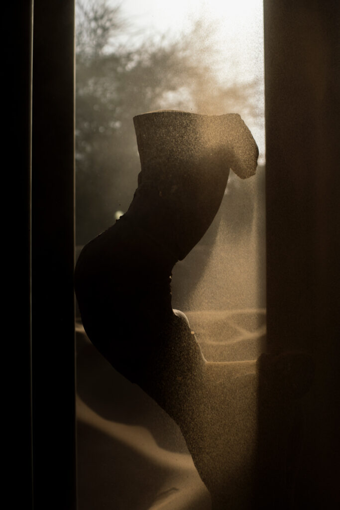 Hugo Servanin, Environnement 9 (2024) In situ installation, steel, industrial machinery including screw conveyor, sand, resin Produced with the support of Arts AlUla and AFALULA View of the exhibition The Shadow Over Everything, AlUla, 2023 (detail) © Adagp, Paris, 2025. Photo: Lorenzo Arrigoni. Courtesy of the artist