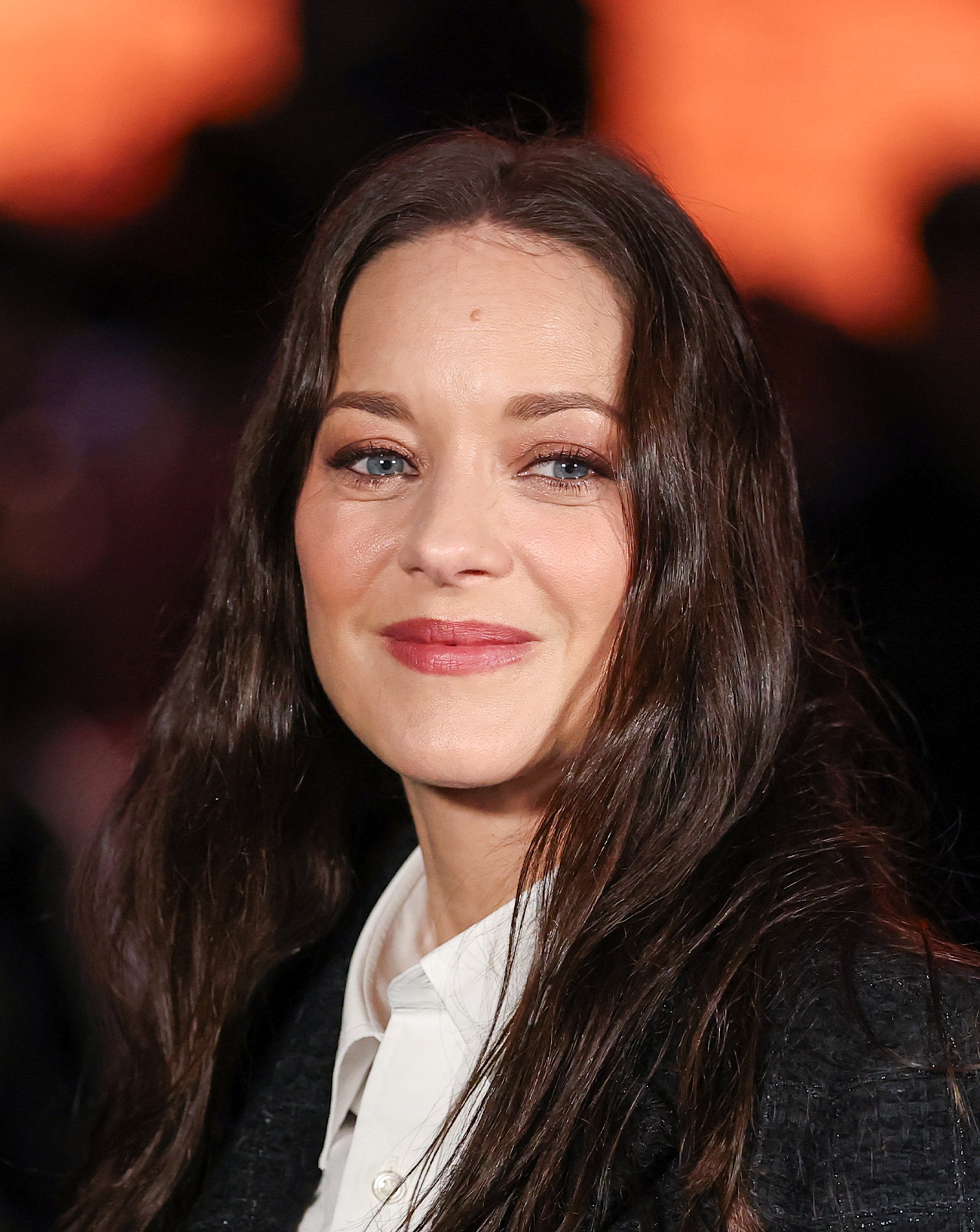 Marion Cotillard au défilé Chanel printemps-été 2026, le 6 octobre 2025 © Stéphane Cardinale - Corbis/Corbis via Getty Images.