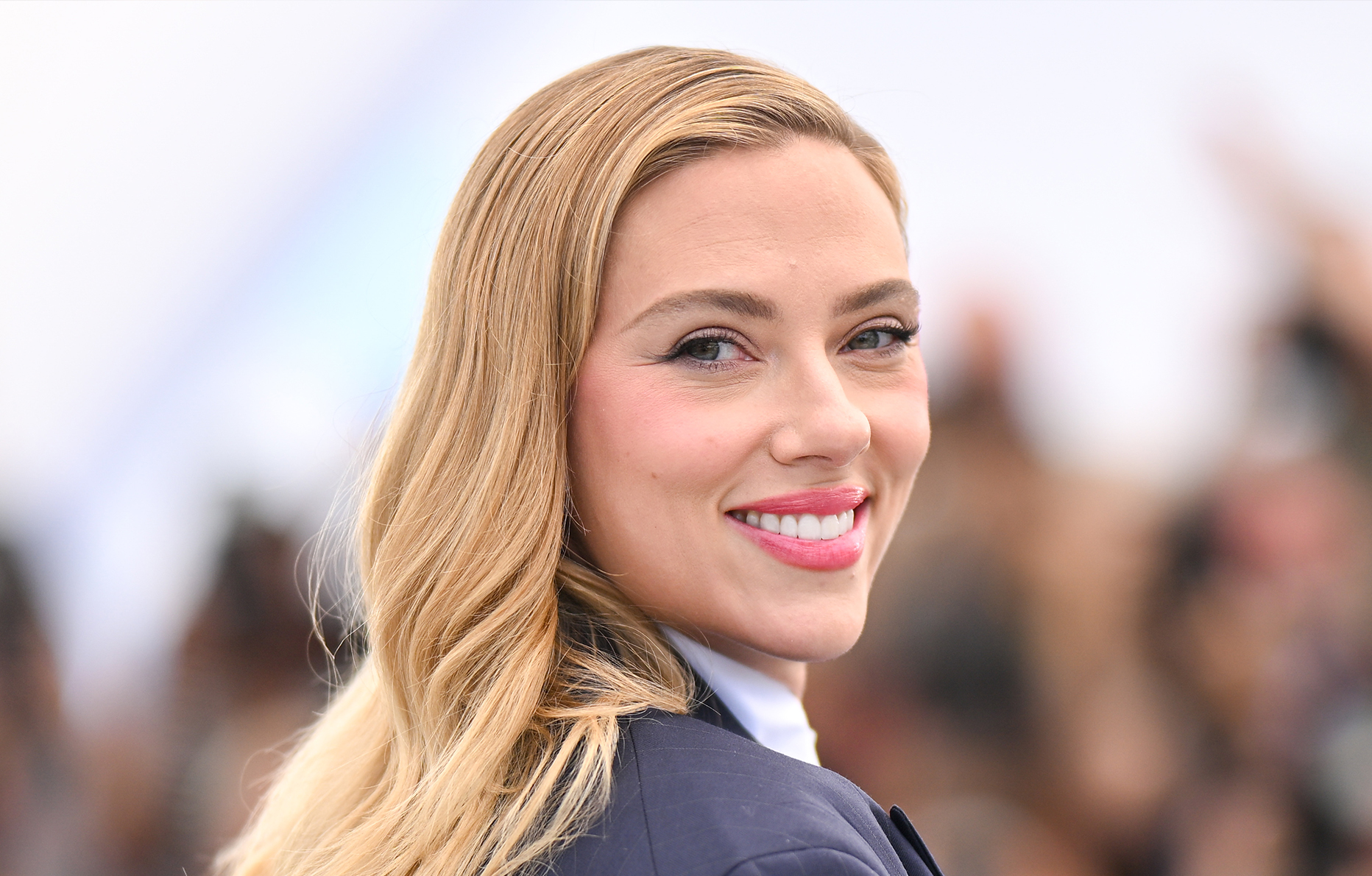 Scarlett Johansson au 78e Festival de Cannes, le 21 mai 2025. © Stephane Cardinale - Corbis/Corbis via Getty Images.