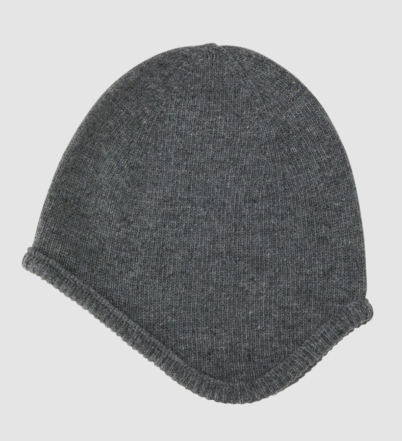 bonnet gris en laine 