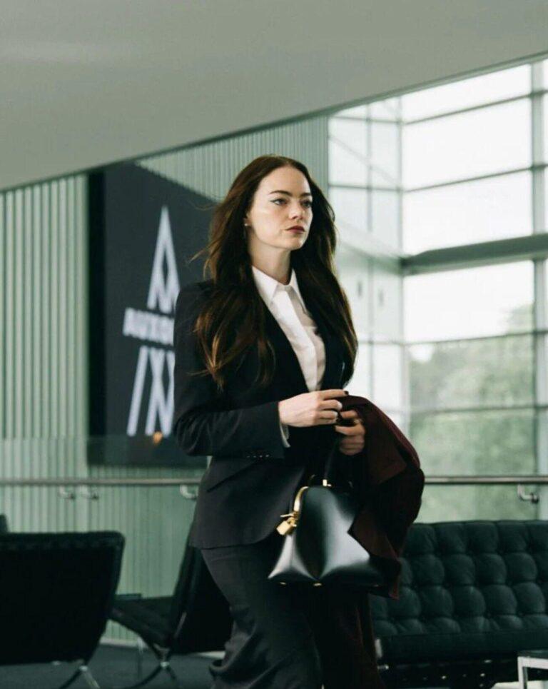 Emma Stone dans le film Bugonia (2025) © Atsushi Nishijima/Focus Features.