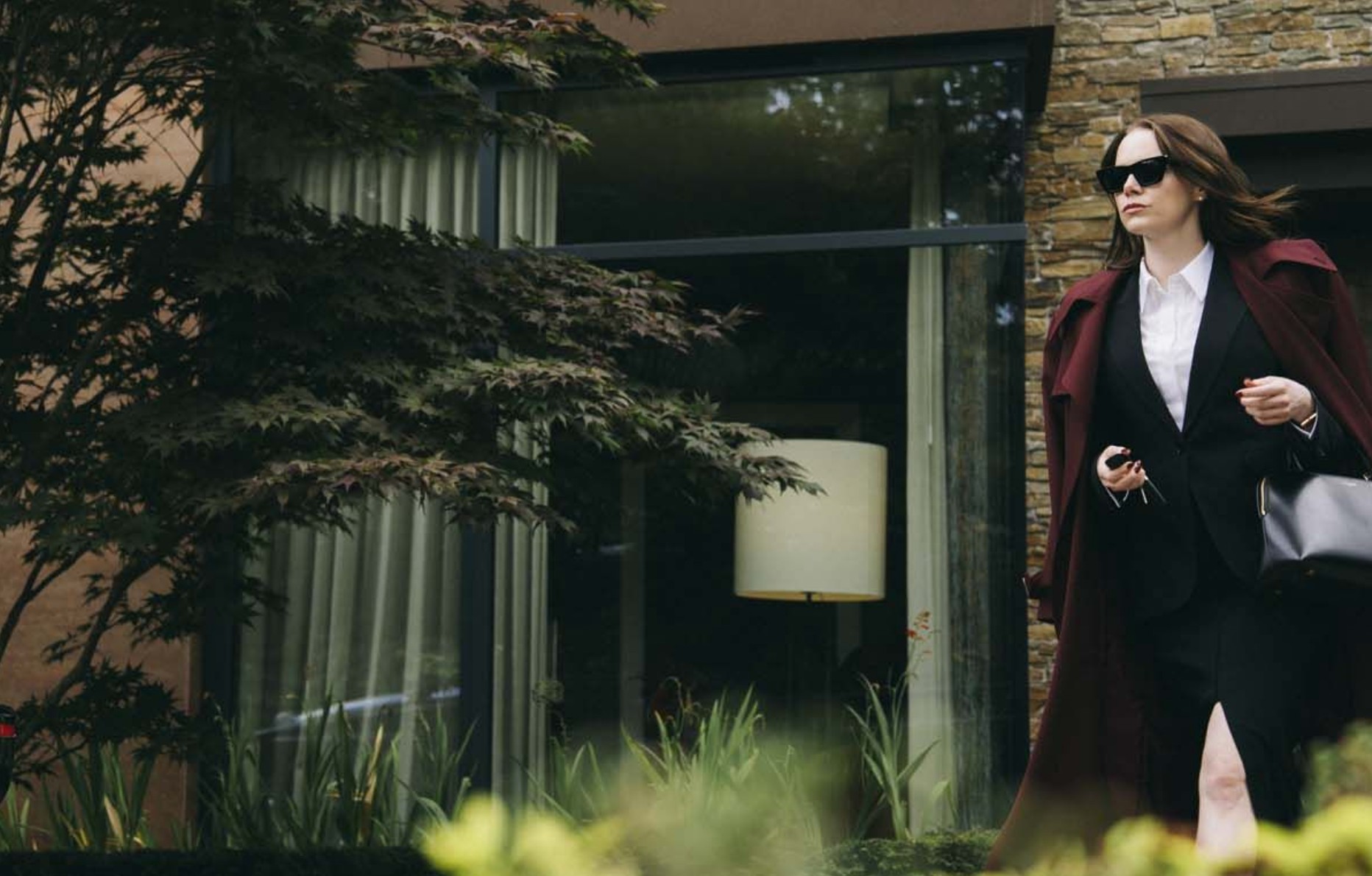 Emma Stone dans le film Bugonia (2025) © Atsushi Nishijima/Focus Features.