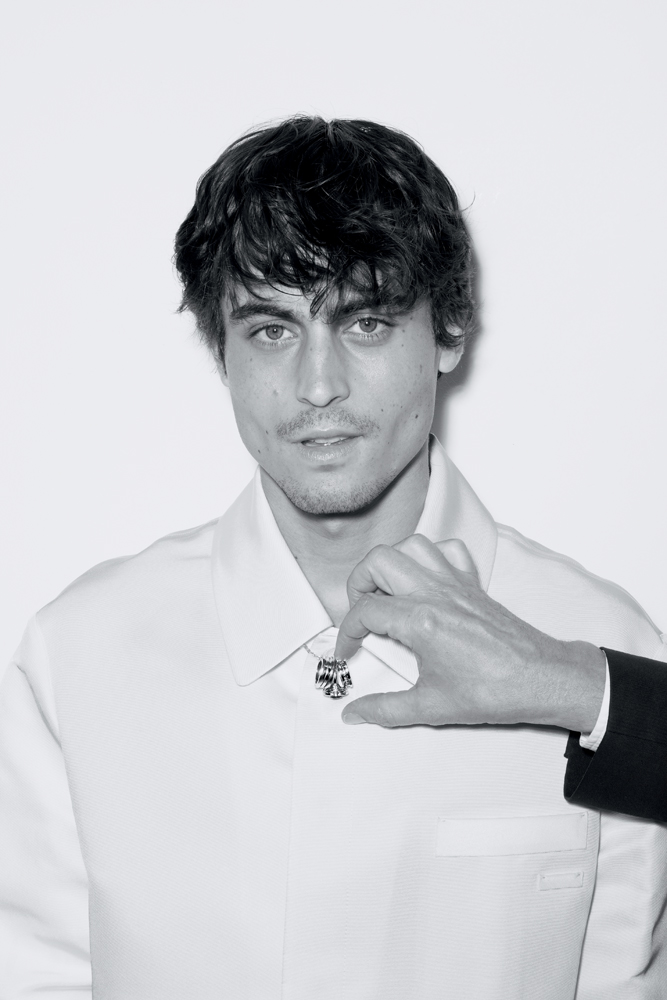 portrait de l'acteur français Julien de Saint Jean