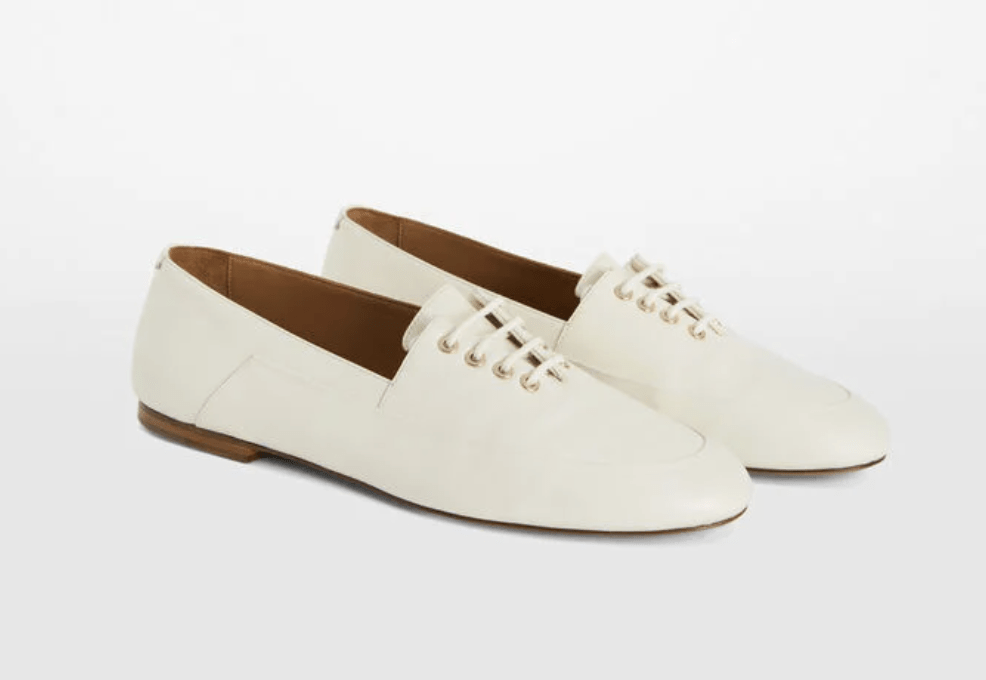 mocassins fins à lacets en cuir blanc tendance printemps-ete 2026 jil sander
