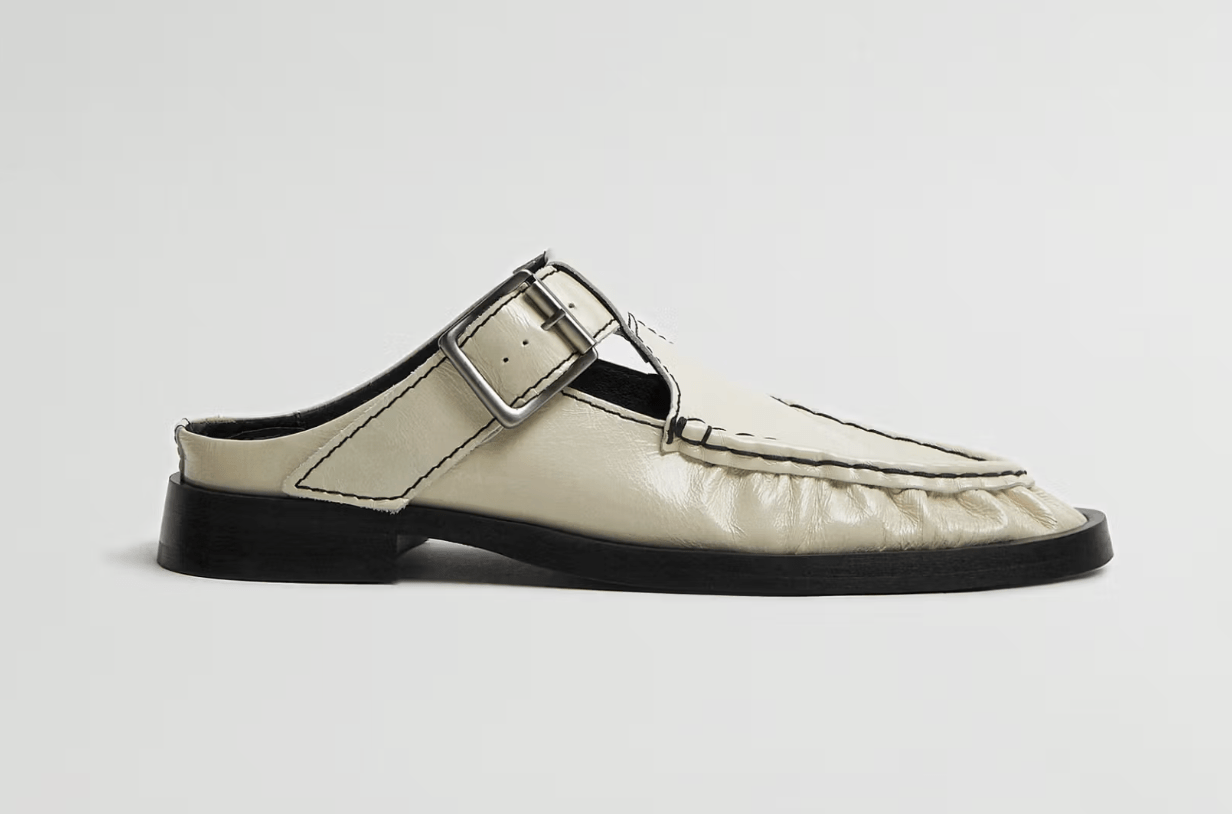 mocassins ouverts en cuir blanc miista tendance printemps-ete 2026
