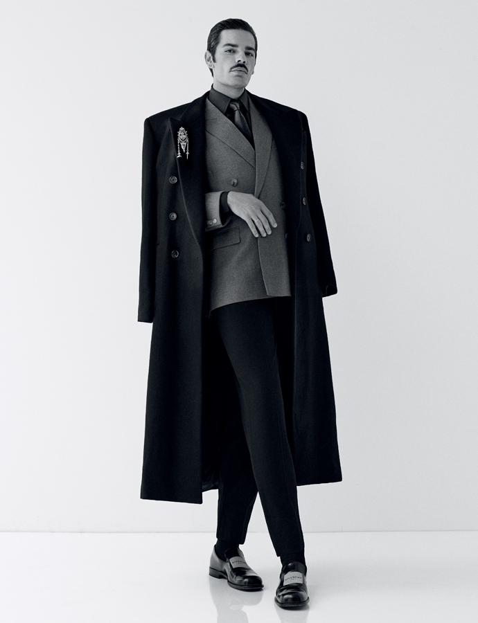 Portrait du chanteur de lucky love par mondino 