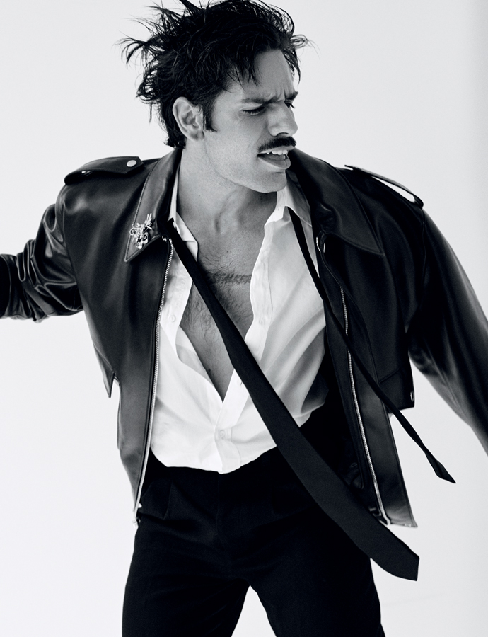 Portrait du chanteur de lucky love par mondino 