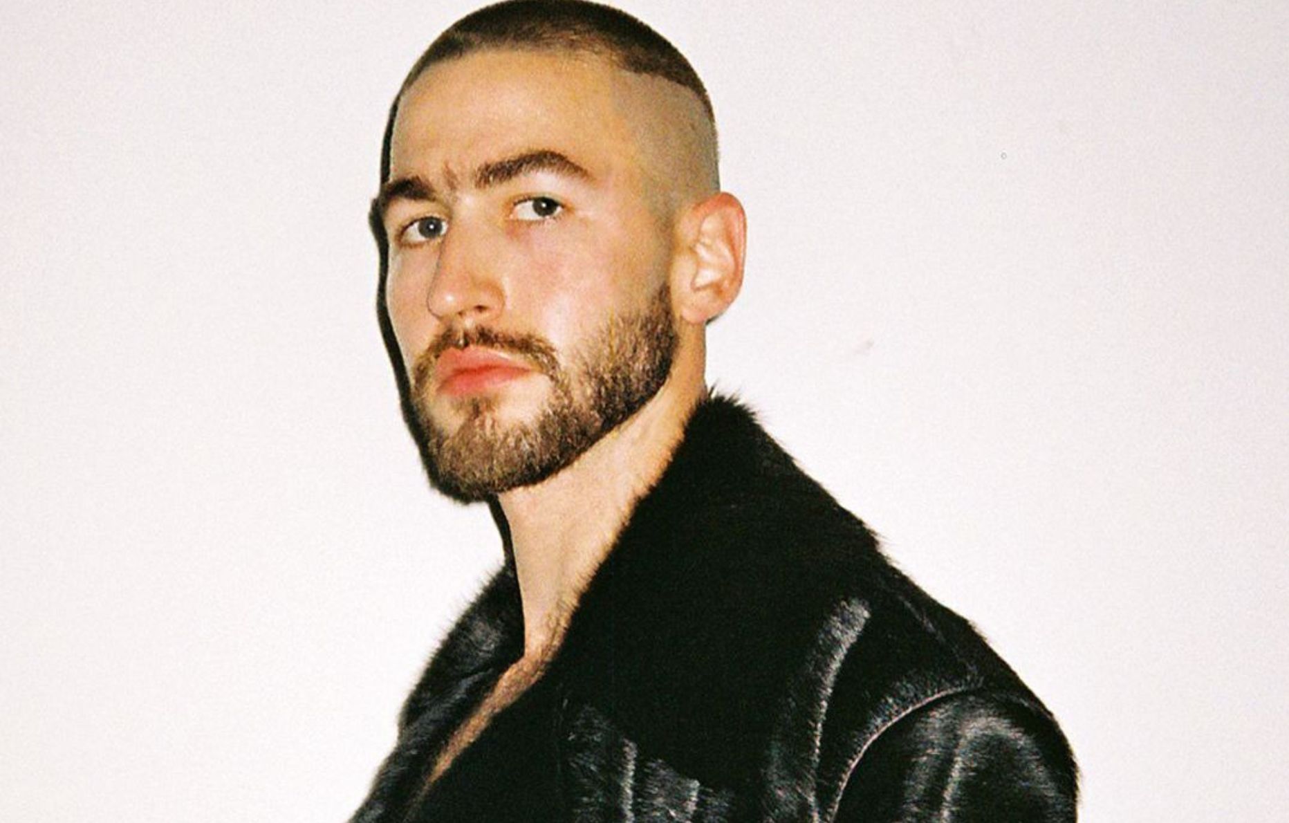 Le directeur du club FVTVR Bryan Courtois photographié par Louis Gabriel Nouchi