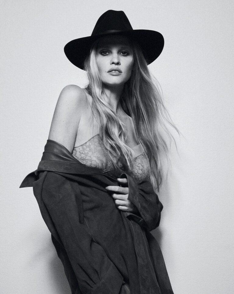 Lara Stone