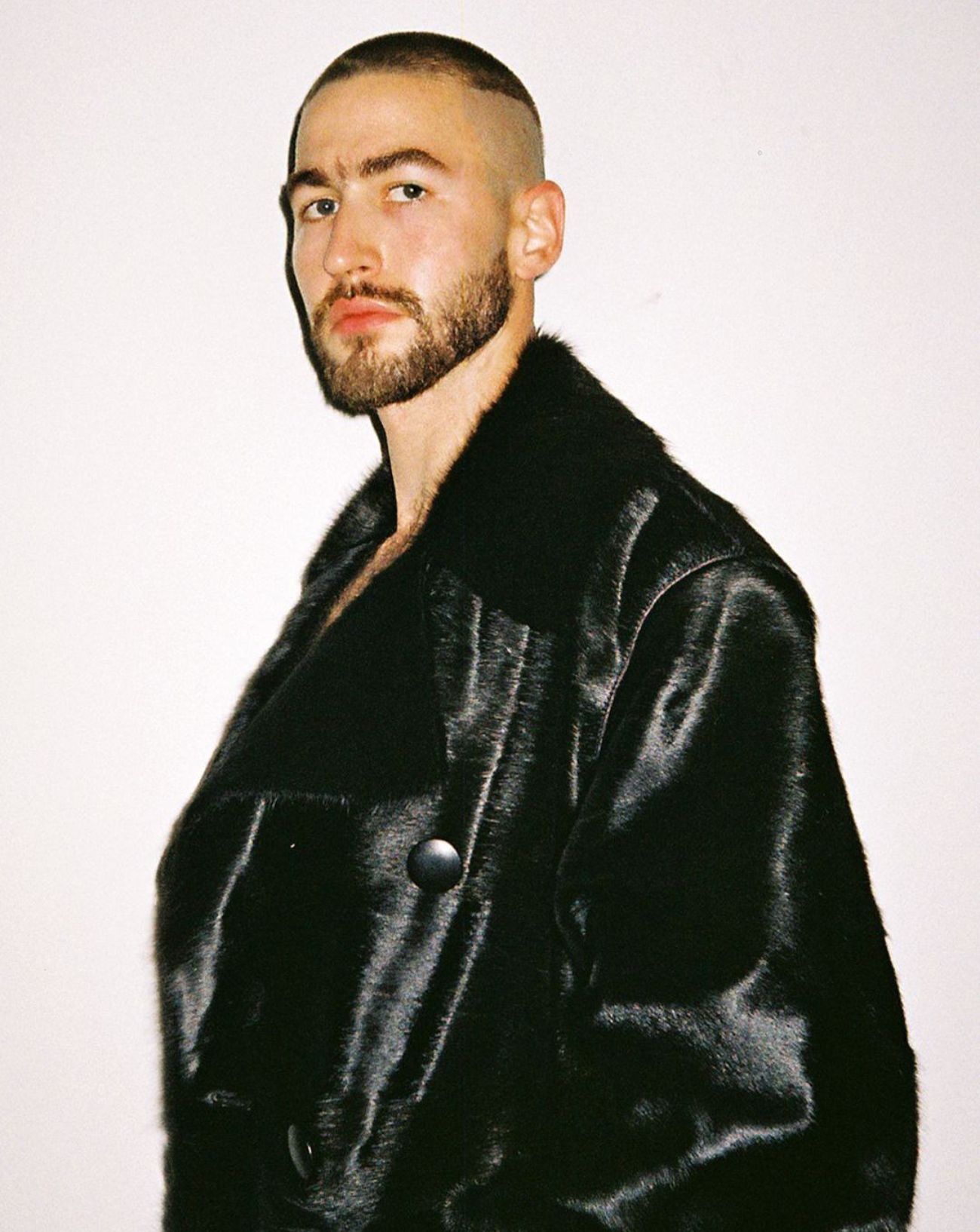 Le directeur du club FVTVR Bryan Courtois photographié par Louis Gabriel Nouchi