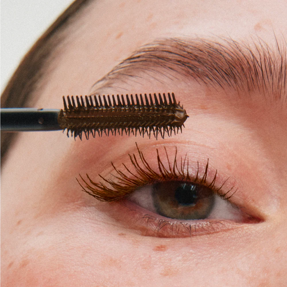 Mascara marron ilia beauty