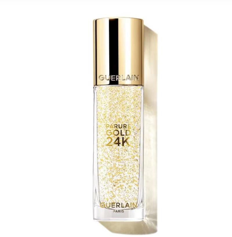Parure Gold 24K, Guerlain.
Radiance Booster Perfection Primer, €76.
