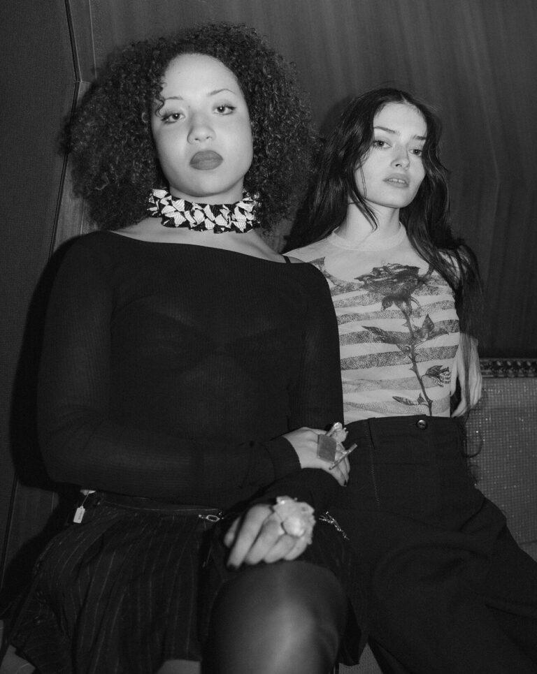 Yoa et Solann © Nathan Merchadier.