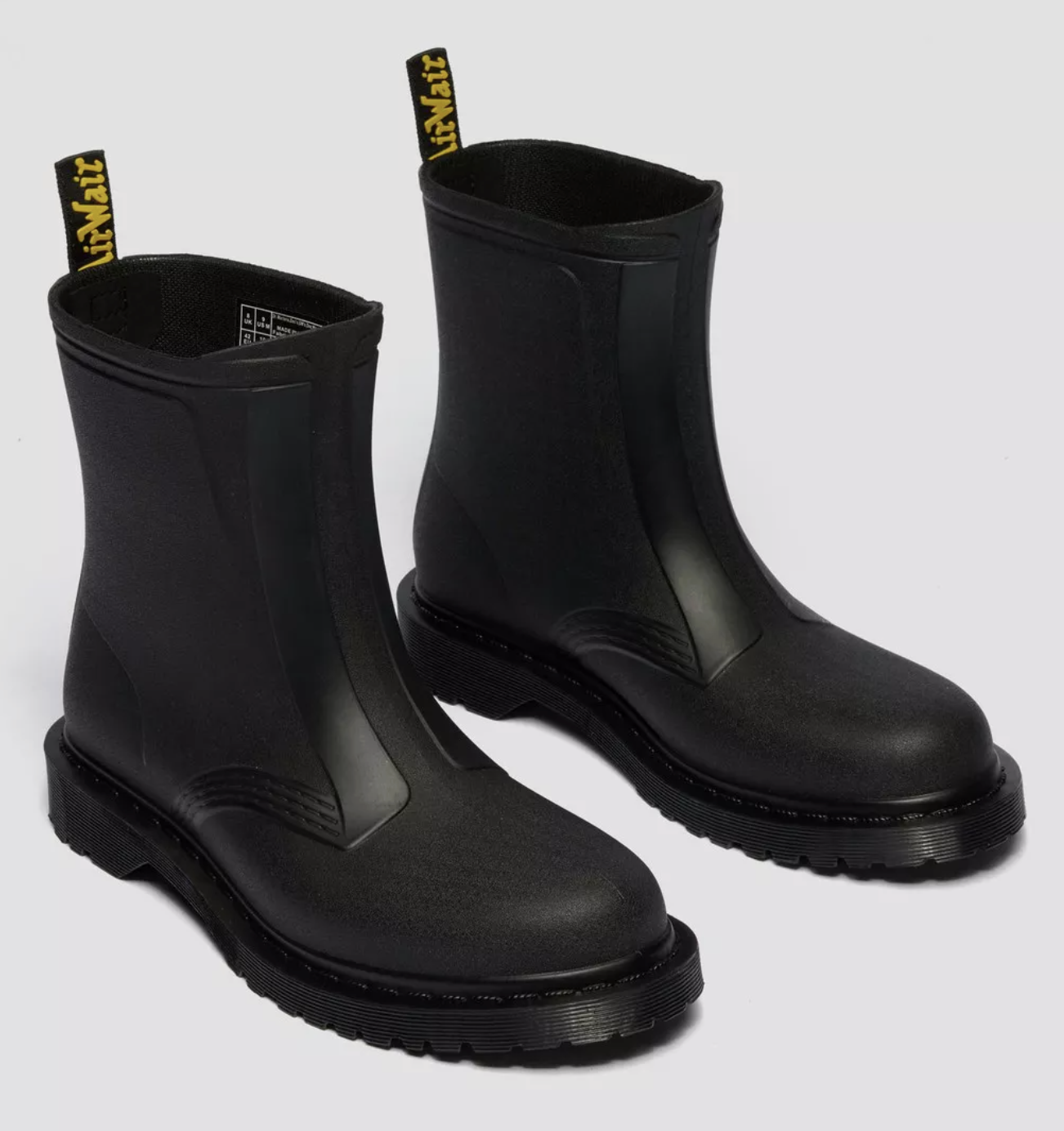 bottes de pluie basses en cuir noir dr martens 
