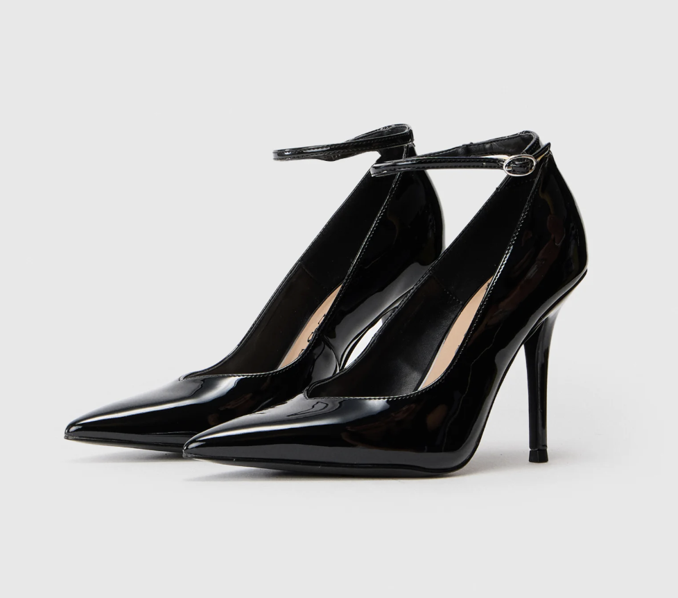 escarpins en cuir verni noir à bride guess