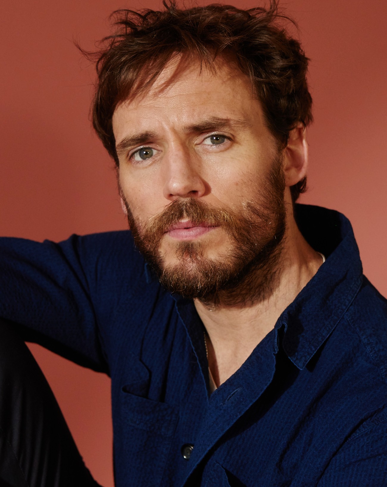 Sam Claflin posant pour l’IMDb Portrait Studio au SXSW 2023, à Austin, le 11 mars 2023. Photo par Corey Nickols/Getty Images pour IMDb.