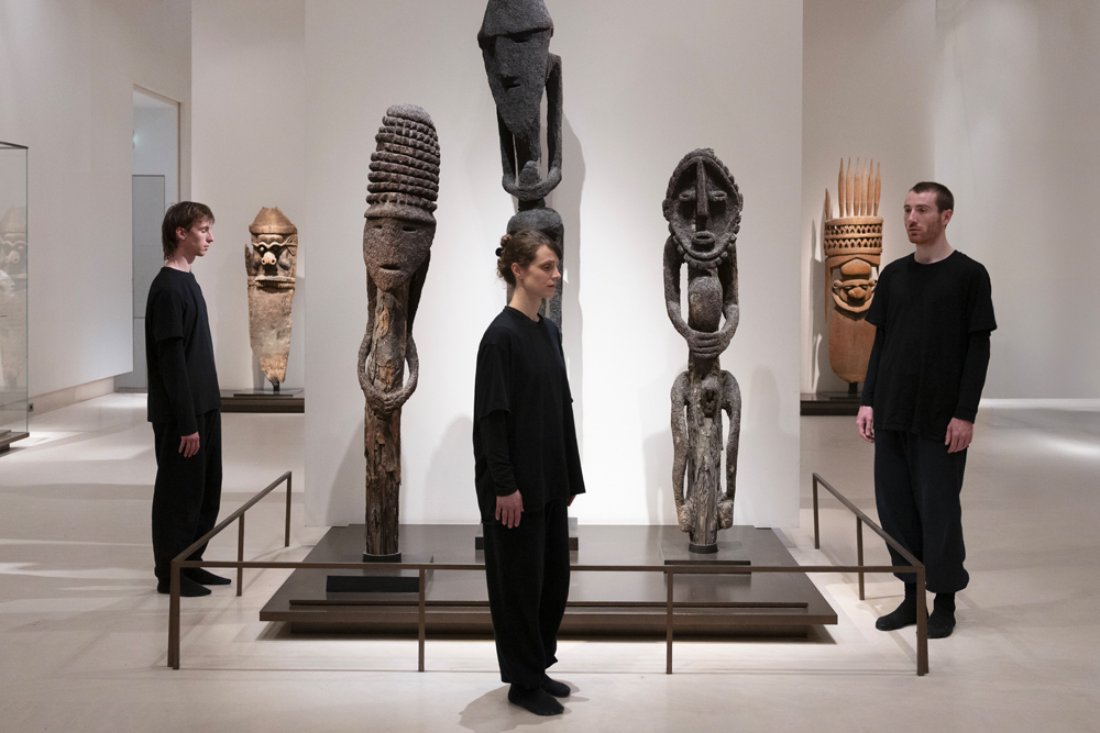 Répétition du spectacle Les Ombres de Nacera Belaza au Musée du Louvre dans le cadre du festival d'automne