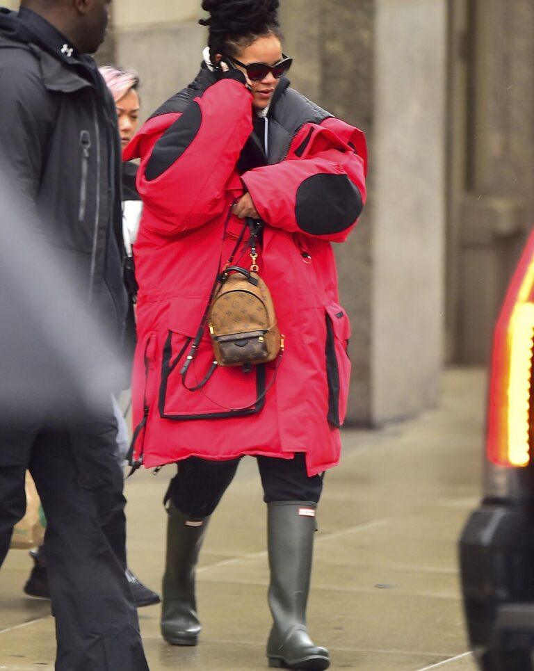 rihanna en bottes de pluie