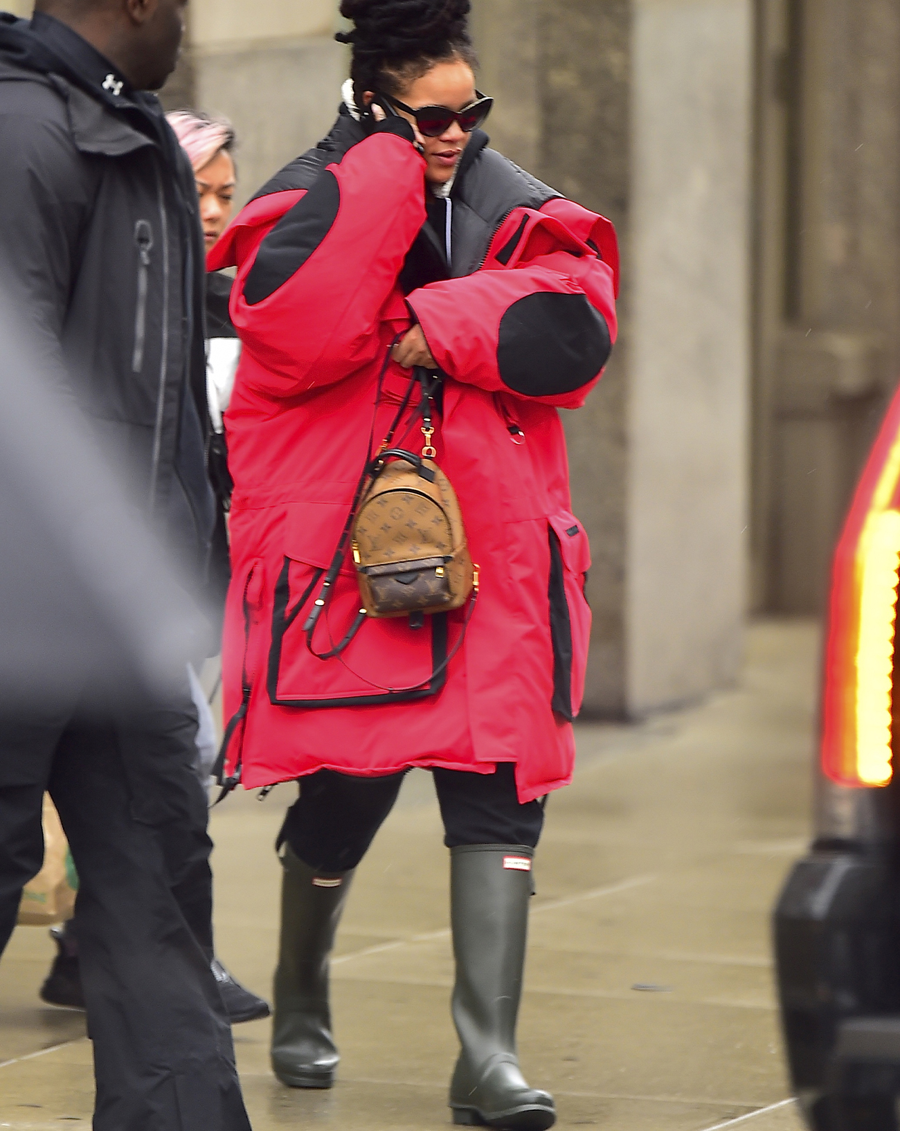 rihanna en bottes de pluie