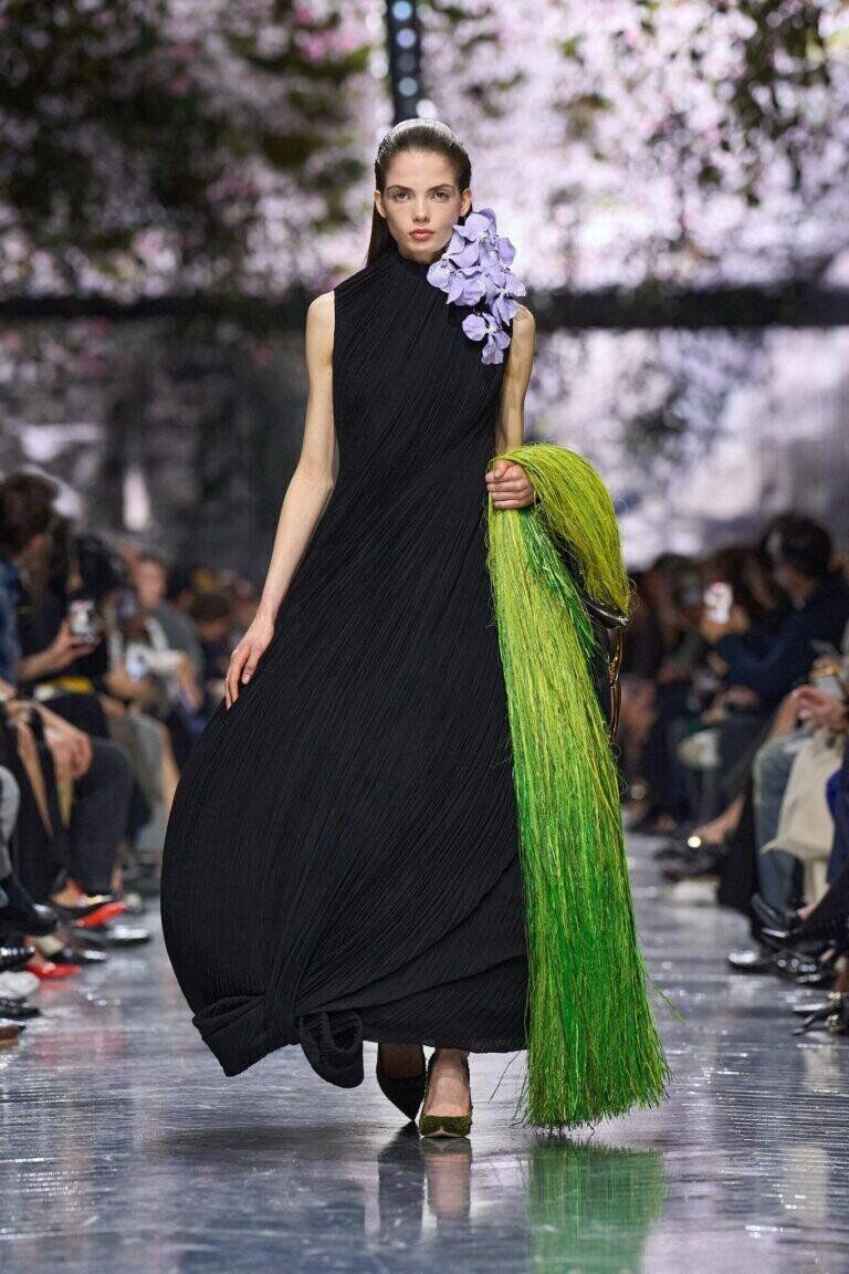Premier défilé haute couture de JOanthan Anderson pour Dior printemps-été 2026.