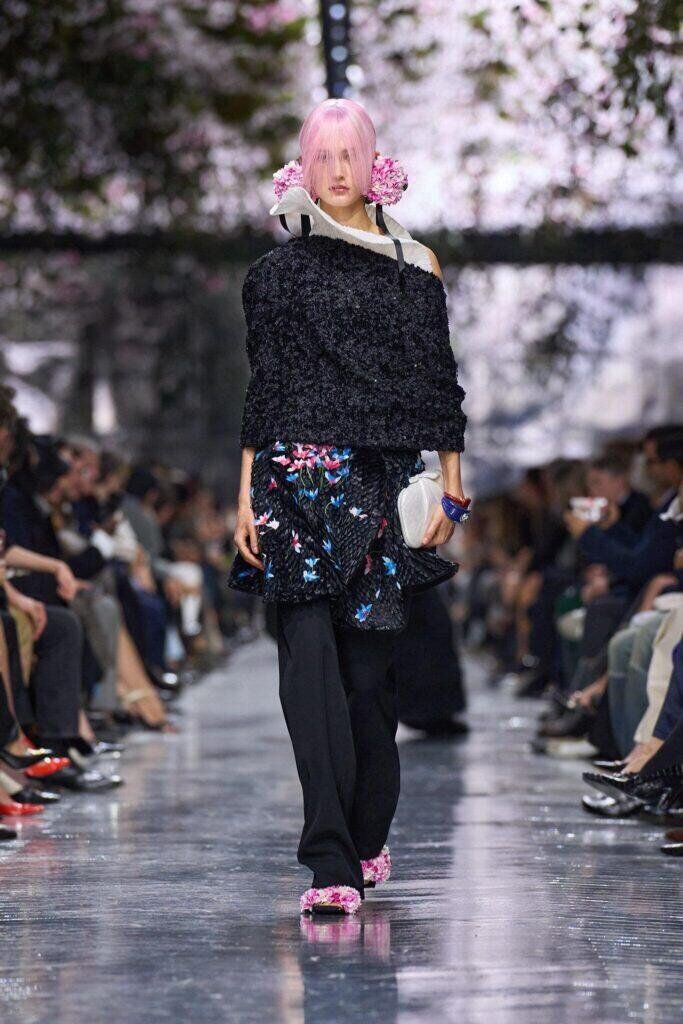 Premier défilé haute couture de Jonathan Anderson pour Dior printemps-été 2026.
