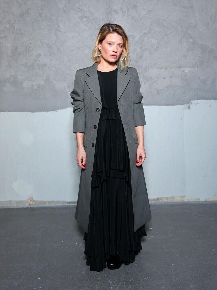 PARIS, FRANCE - JANUARY 21: Mélanie Thierry attends the Ami Paris Menswear Fall/Winter 2026-2027 show as part of Paris Fashion Week on January 21, 2026 in Paris, France. (Photo by Arnold Jerocki/Getty Images for Ami Paris)