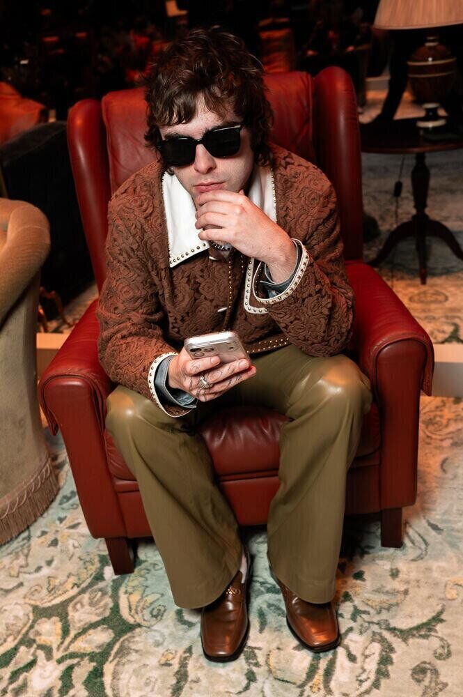 Lennon Gallagher au défilé Amiri automne-hiver 2026-2027.