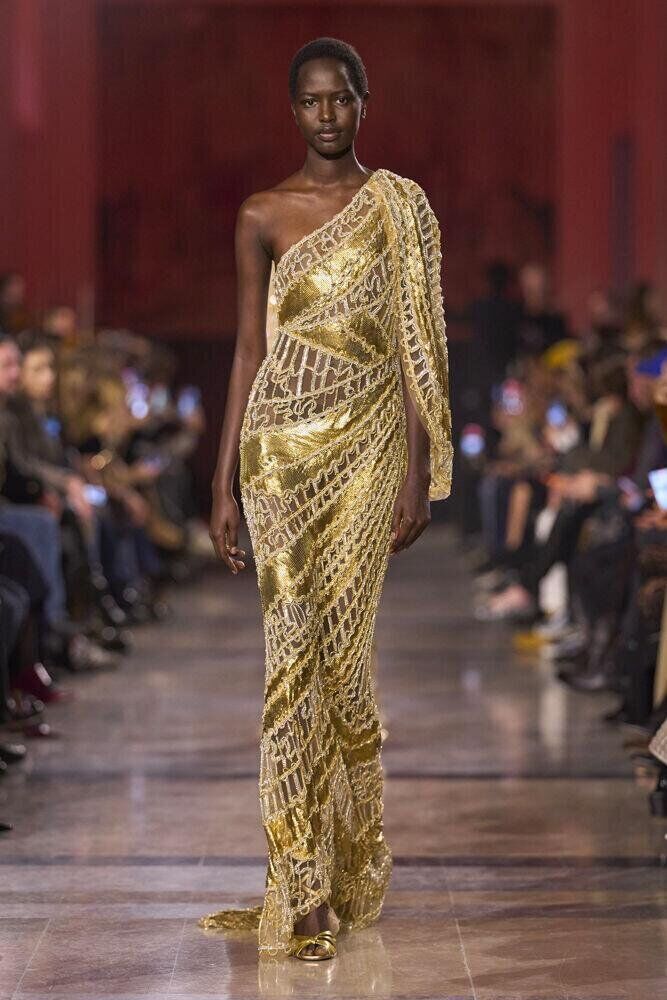 Elie Saab haute couture printemps-été 2026.