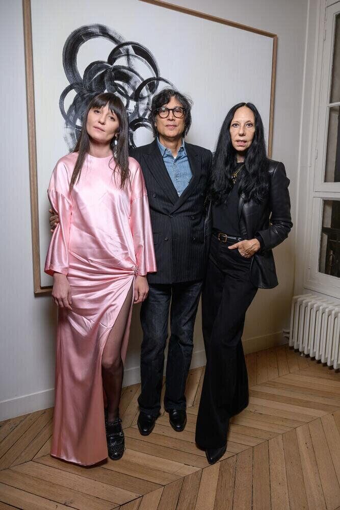 Irina Lazareanu, Vinoodh et Inez van Lamsweerde © Michael Huard/ SAY WHO .