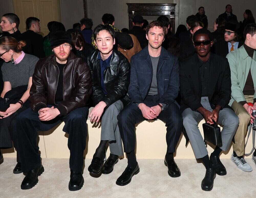 Jack Harlow, Kentaro Sakaguchi, Nicholas Hoult, Damson Idris au défilé homme Prada automne-hiver 2026-2027.