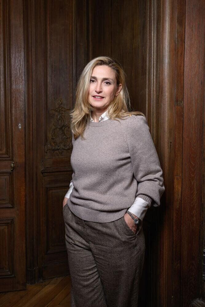 Julie Gayet © Michael Huard/ SAY WHO .
