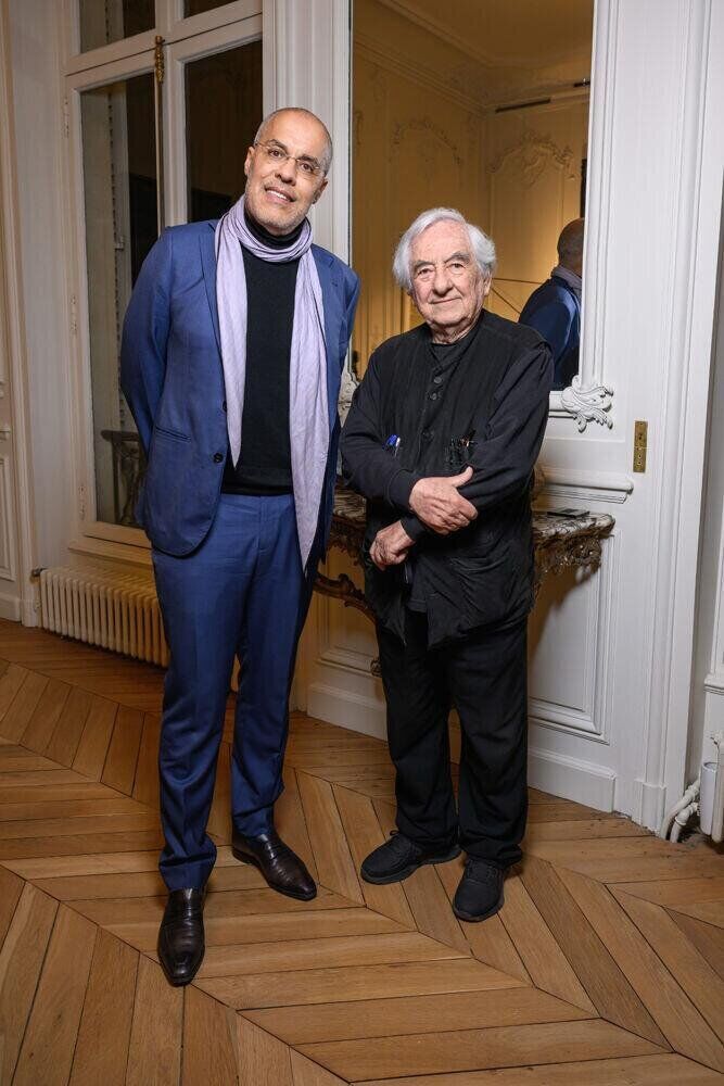Kamel Mennour et Daniel Buren © Michael Huard/ SAY WHO .